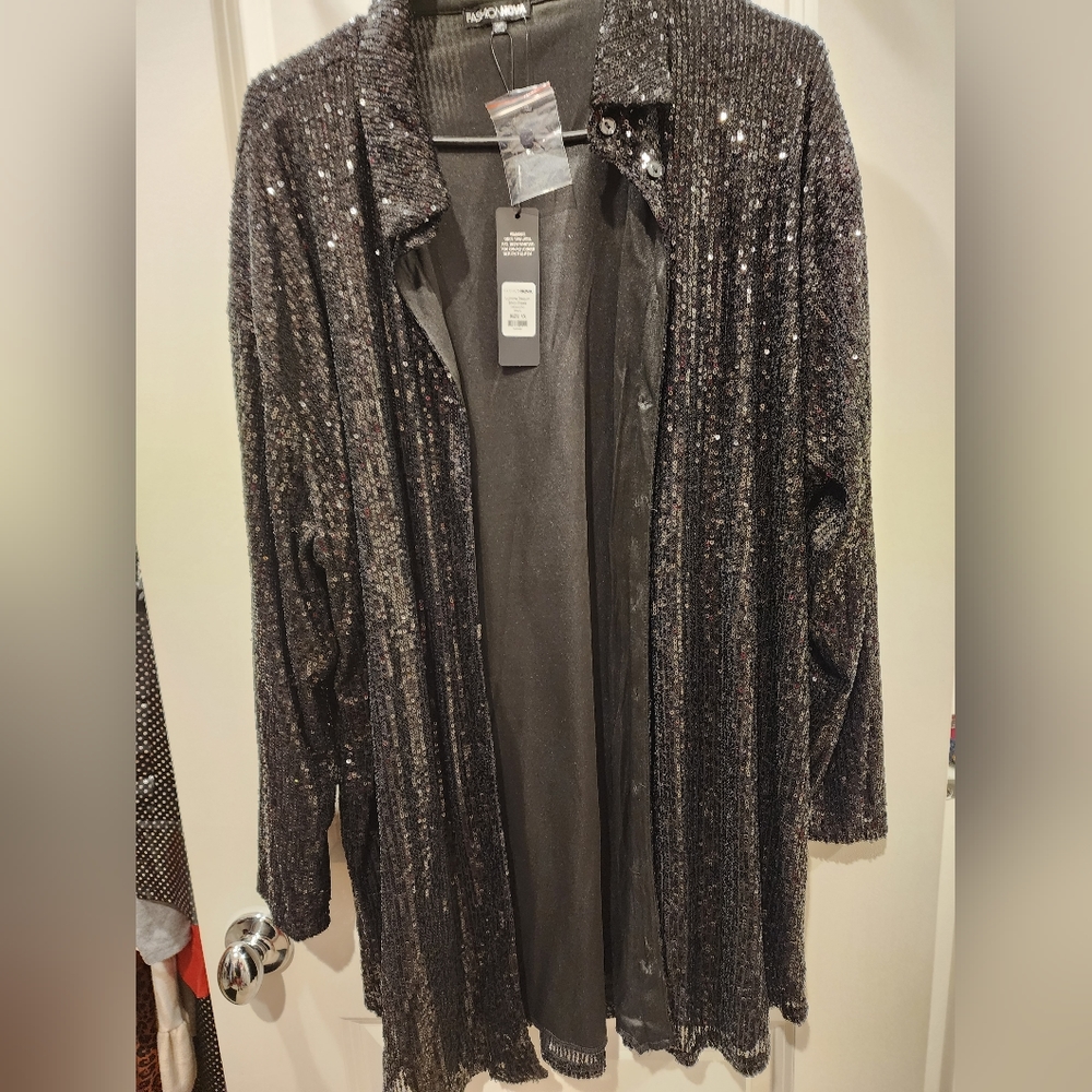 NWT SHIRT DRESS - Picture 4 of 6